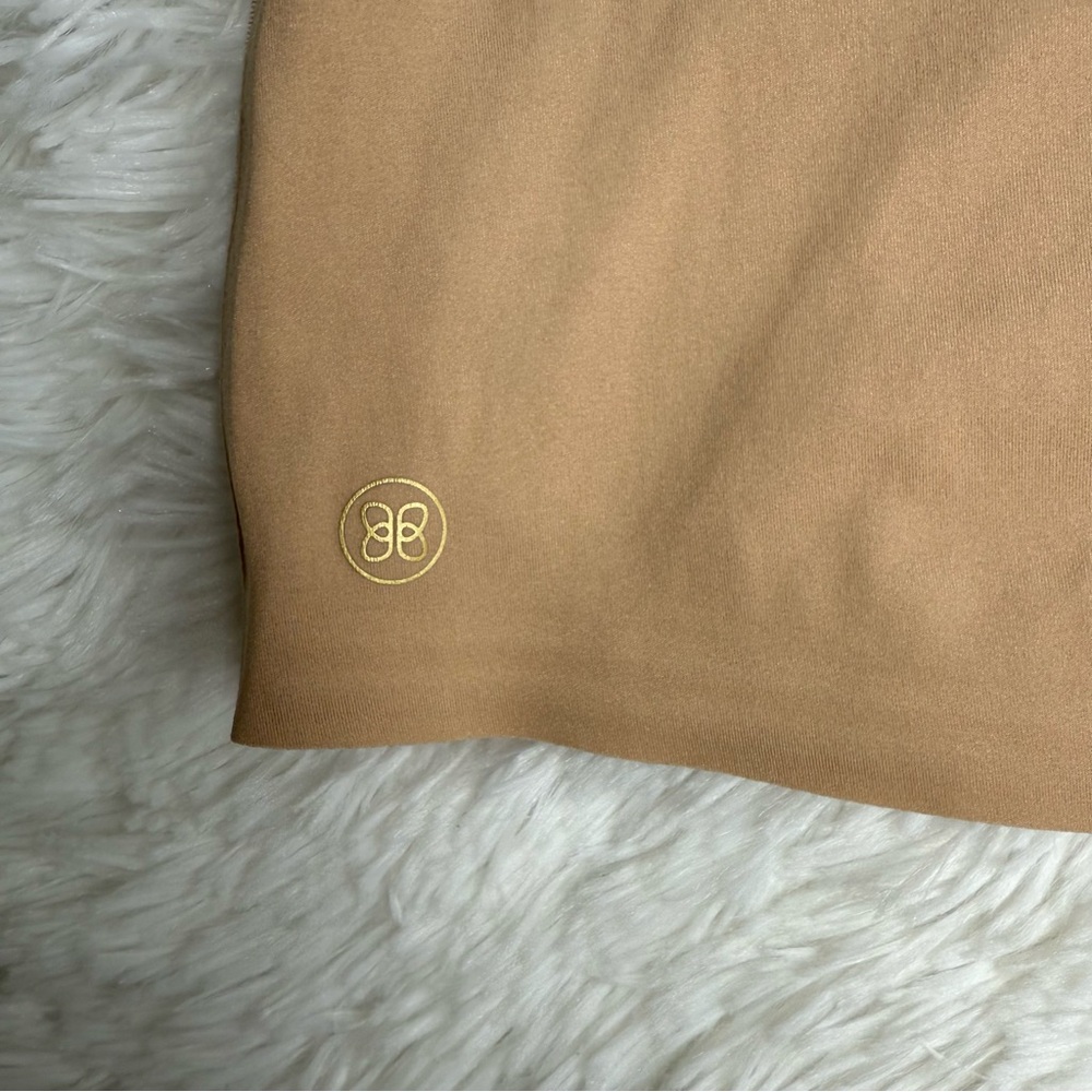 Honeylove Beige Shapewear Tank - Picture 6 of 13